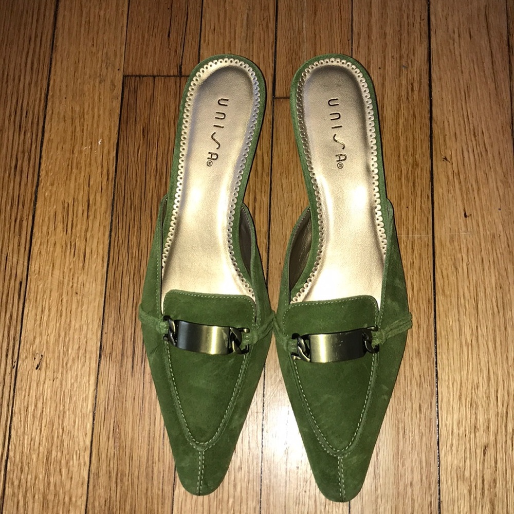 Size 10B Green Unisa slide on short heels